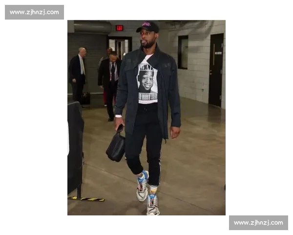 哈登跨界巴黎时装周引争议:为 WILLY CHAVARRIA 走秀自嘲 LV 供货商