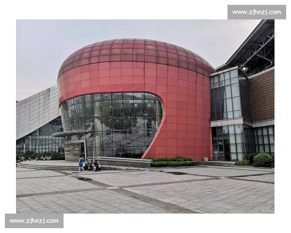 南通队新主场扩容至 2 万人，临时座位安全引关注